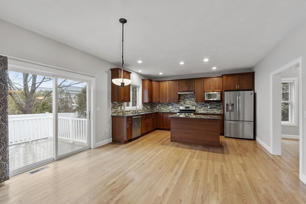 1 Martha Lane, Unit 1 Acton, MA 01720 - Photo 8 of 36