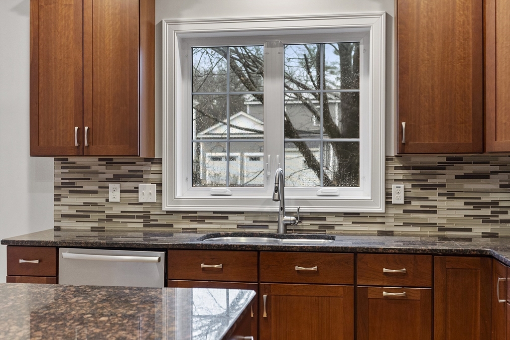 1 Martha Lane, Unit 1 Acton, MA 01720 - Photo 9 of 36