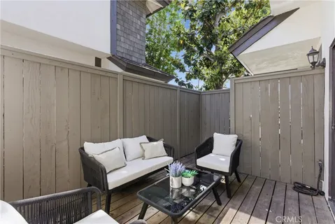 $1,099,000 | 2435 Rue De Cannes, Costa Mesa, CA 92627