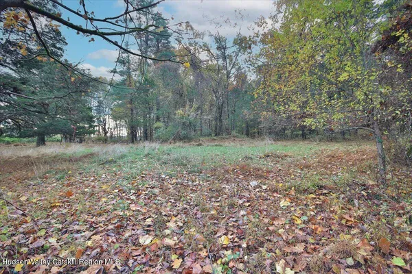 $268,500 | 139 Mill Dam Road, Stone Ridge, NY 12484