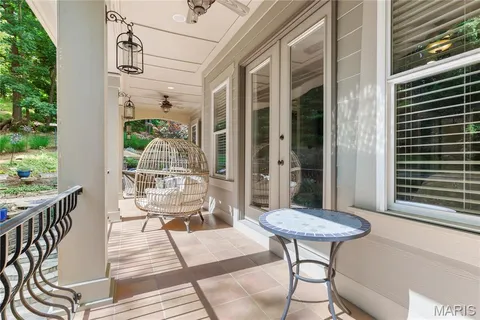 $849,000 | 884 Village Brook Court, Ballwin, MO 63021