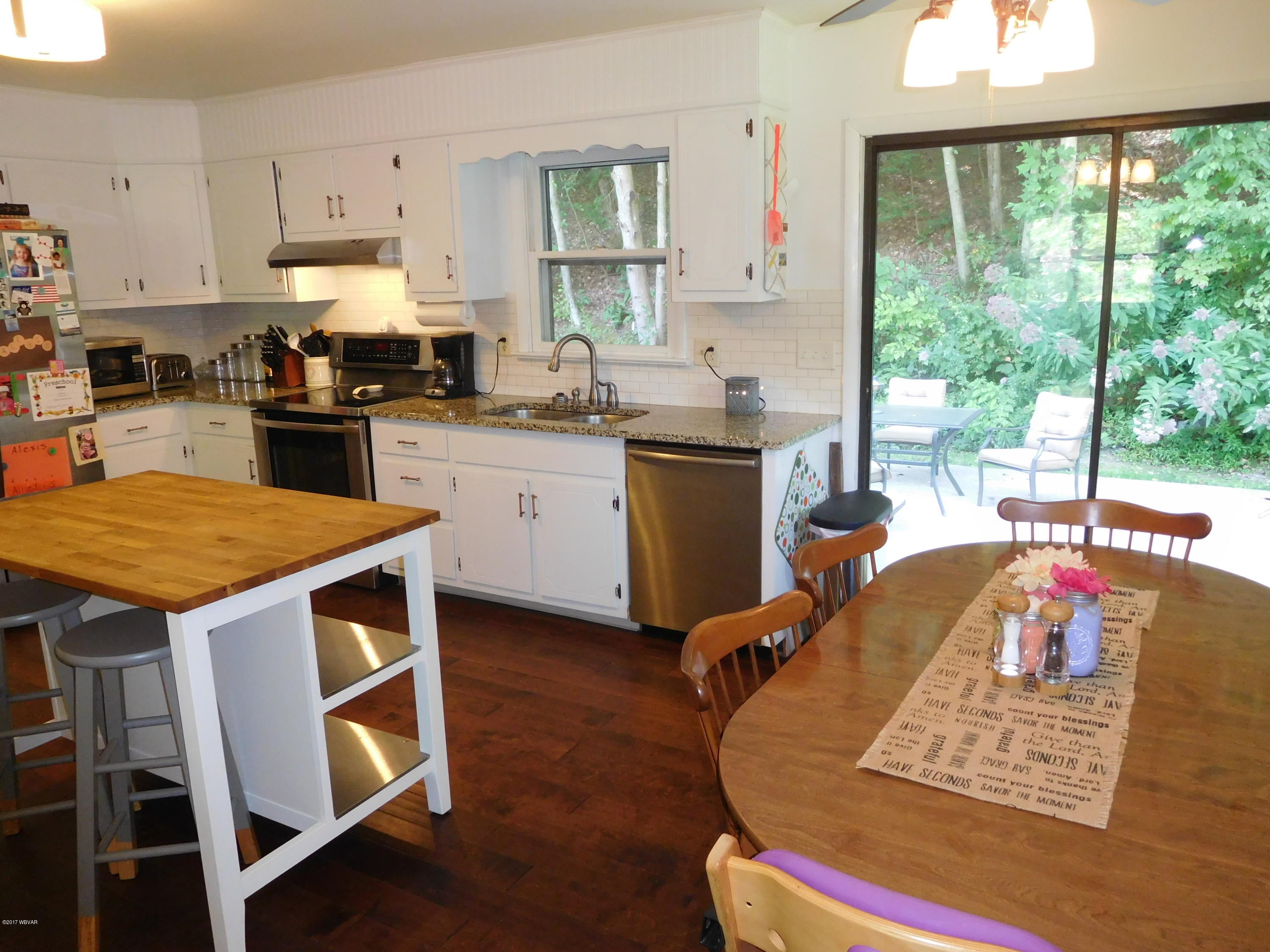 3215 Northway Road Williamsport, PA 17701 - Photo 3 of 17 KITCHEN