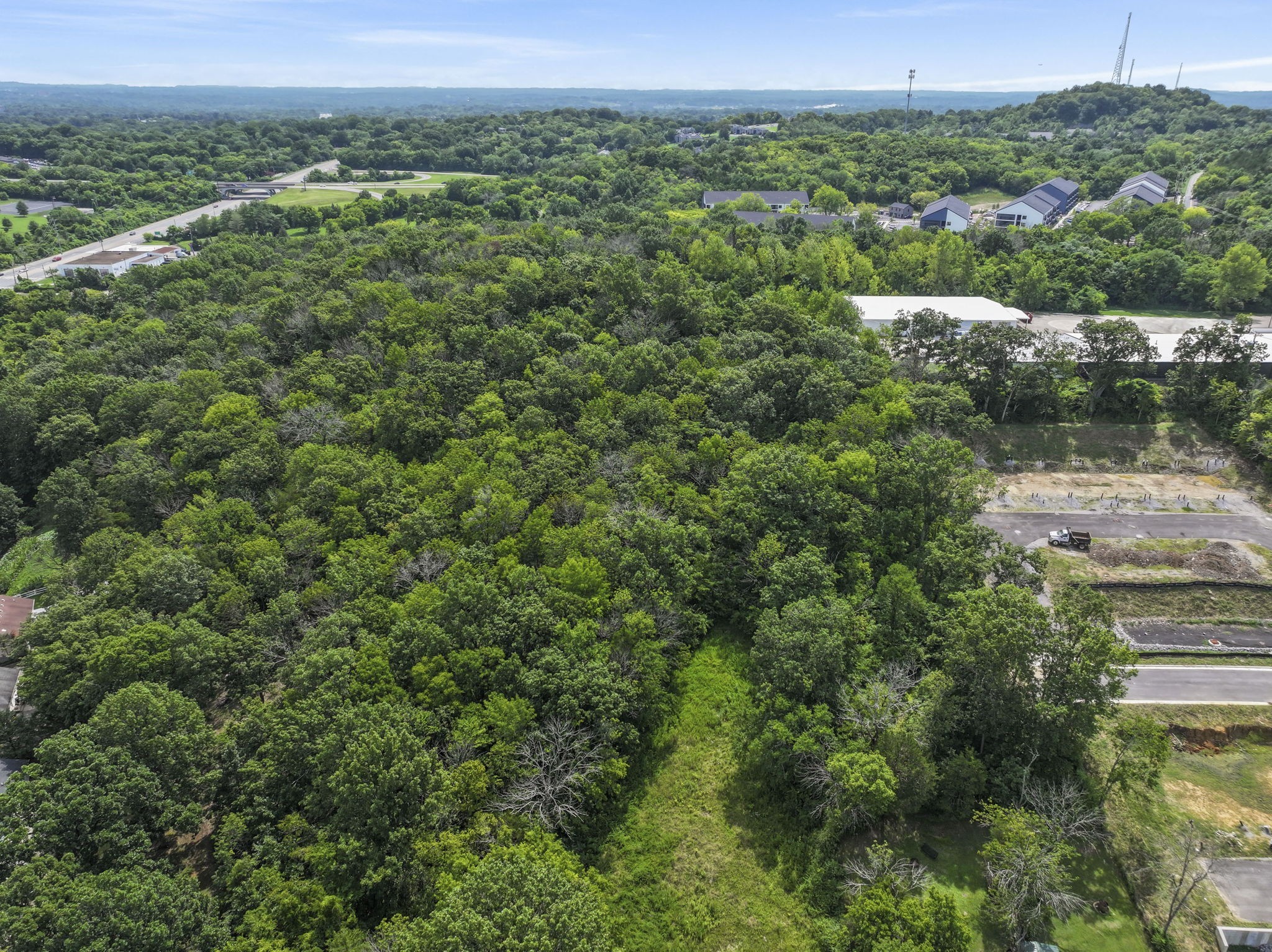 3047 Hillside Road Nashville, TN 37207 - Photo 10 of 15