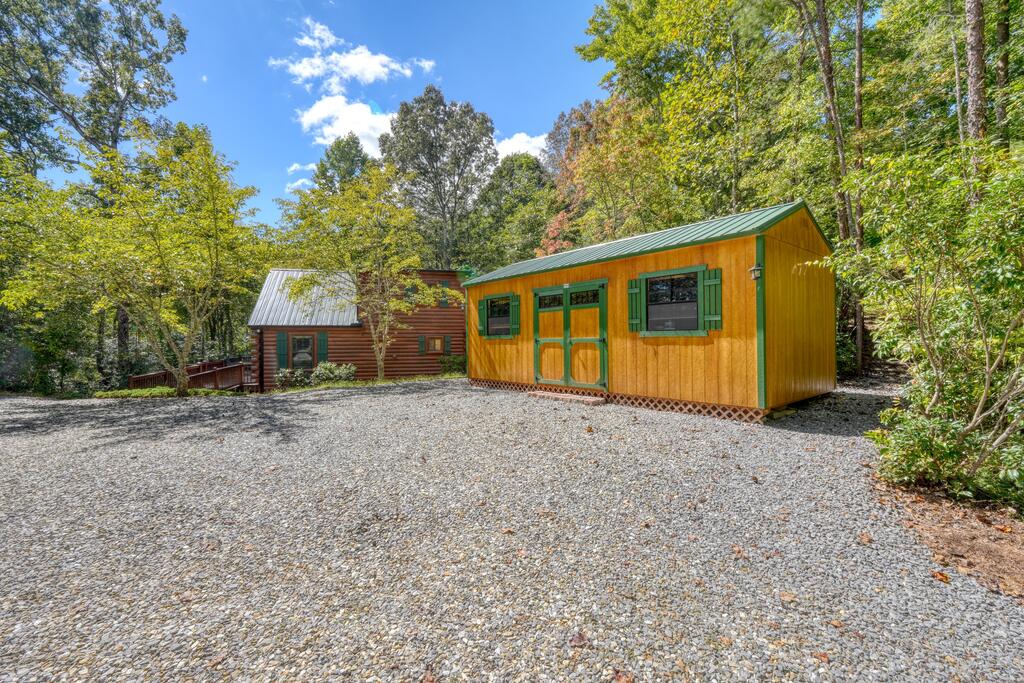 184 Beaver Ridge Road Murphy, NC 28906 - Photo 2 of 56 Gallery Image 2