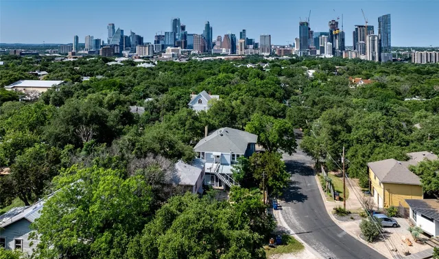 $855,000 | 407 East Monroe Street, Austin, TX 78704