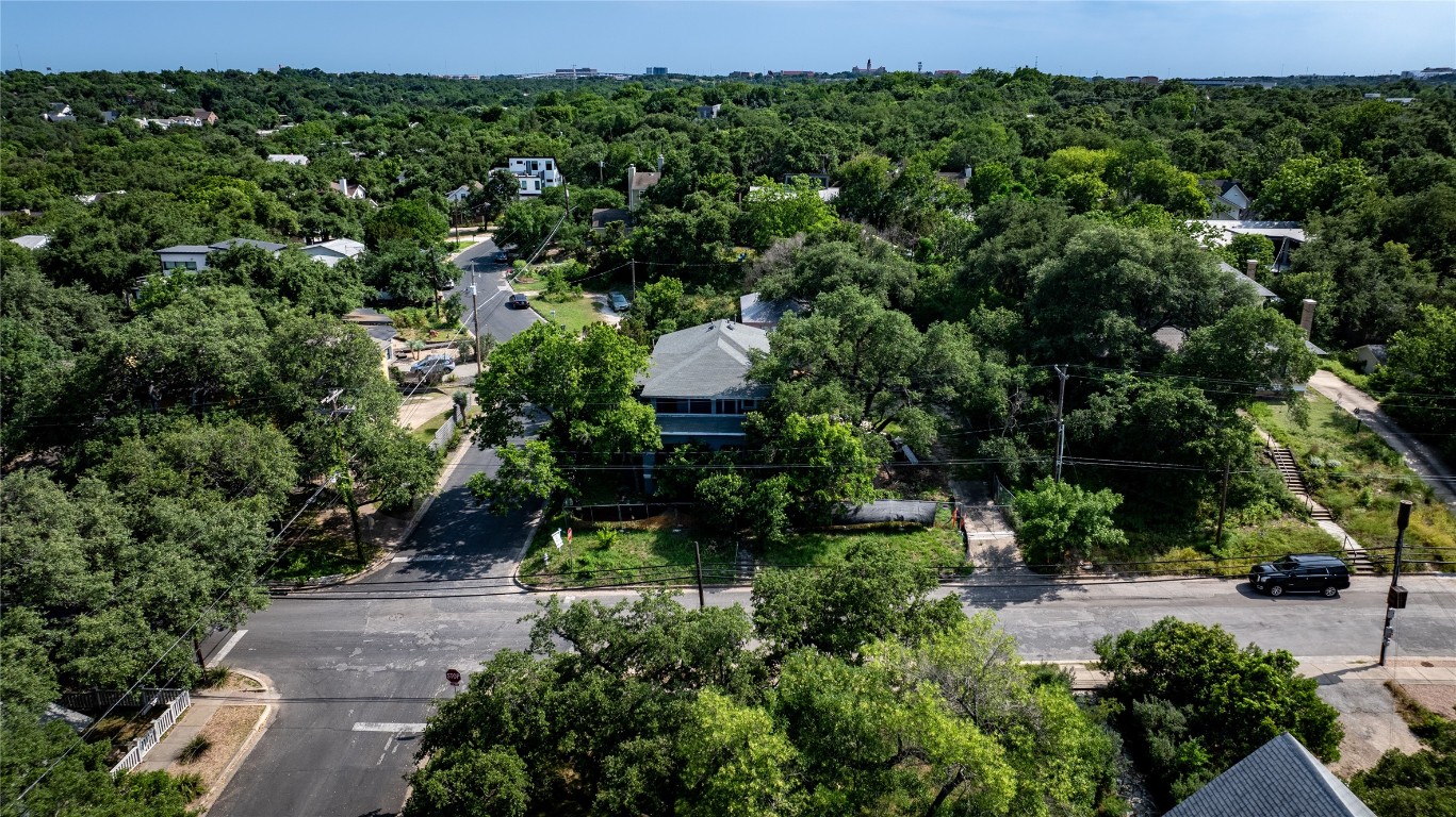 407 East Monroe Street Austin, TX 78704 - Photo 4 of 5