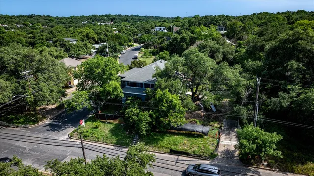 $855,000 | 407 East Monroe Street, Austin, TX 78704