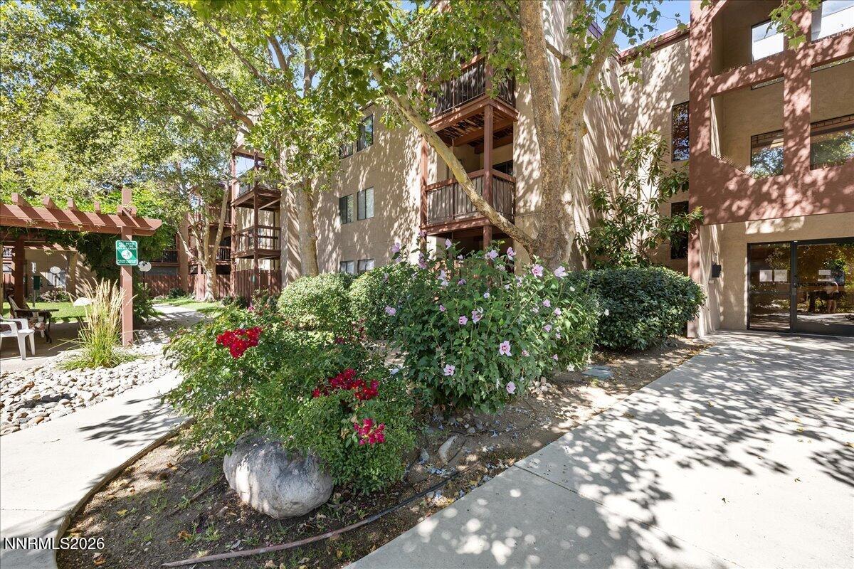1000 Beck Drive, Unit 375 Reno, NV 89509 - Photo 14 of 28 14-Common Area