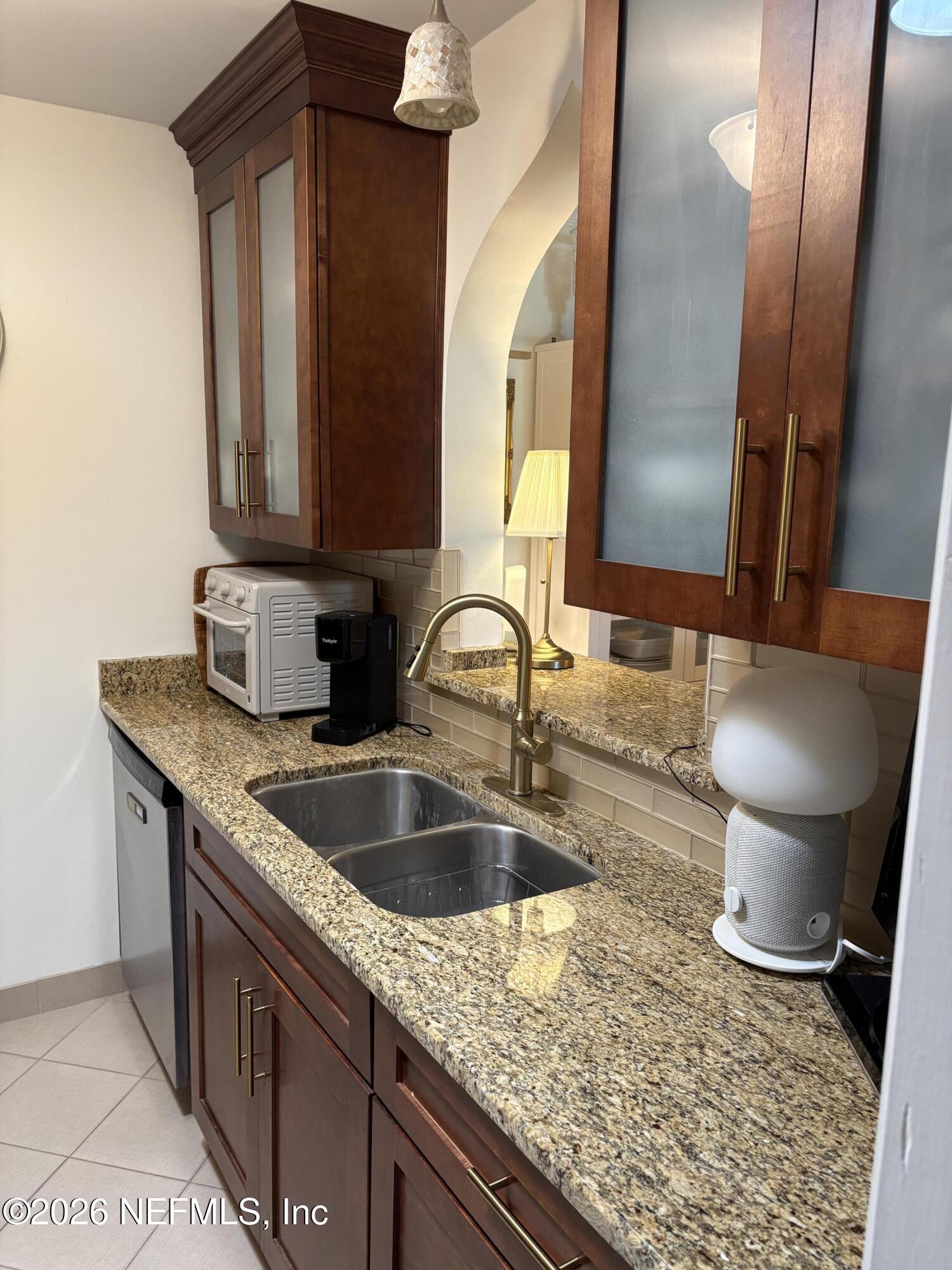 3765 Crown Point Road, Unit 7 Jacksonville, FL 32257 - Photo 12 of 40 IMG_0615