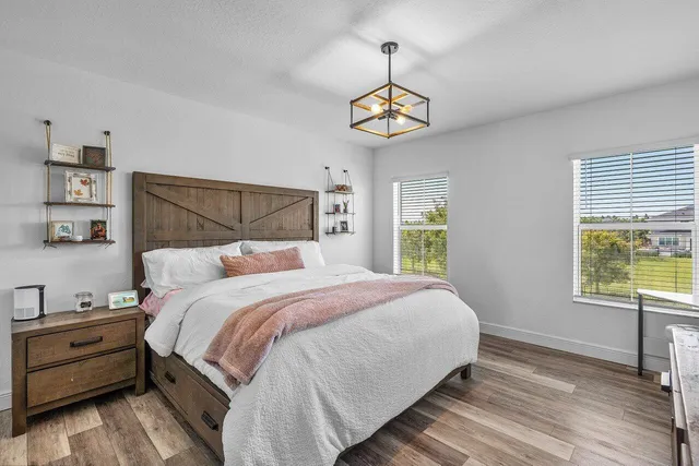 $550,000 | 943 Ember Ridge Run, Loxahatchee, FL 33470