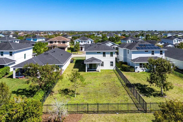 $550,000 | 943 Ember Ridge Run, Loxahatchee, FL 33470