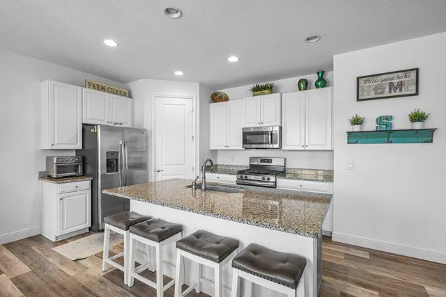 $550,000 | 943 Ember Ridge Run, Loxahatchee, FL 33470