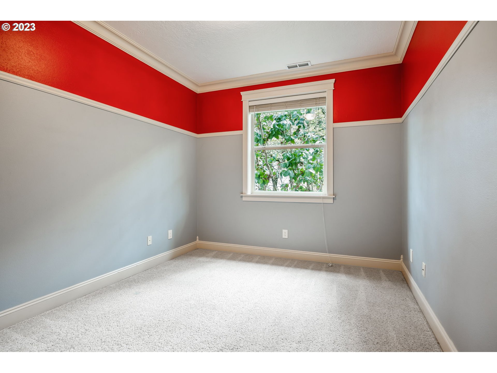6143 Forest Ridge Drive Springfield, OR 97478 - Photo 28 of 48