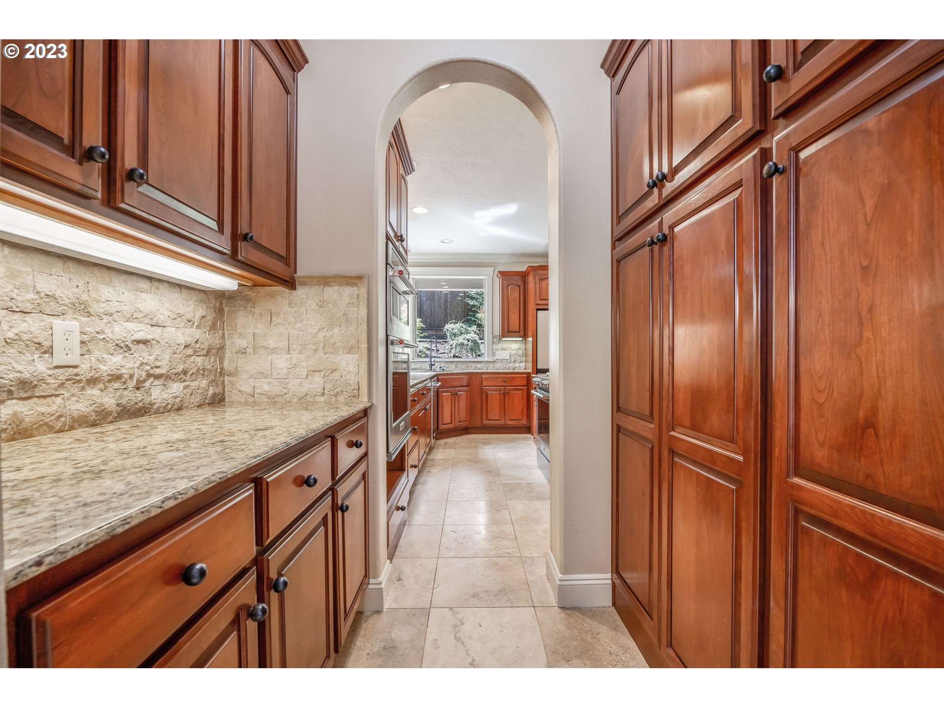 6143 Forest Ridge Drive Springfield, OR 97478 - Photo 9 of 48 a view of a kitchen with utility room