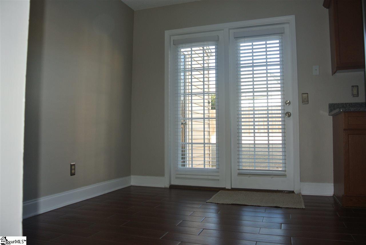 129 Trailside Lane Greenville, SC 29607 - Photo 9 of 25 Gallery Image 9