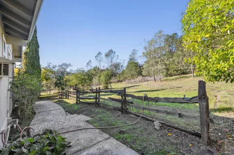 $1,075,000 | 4050 Sonoma Mountain Road, Santa Rosa, CA 95404