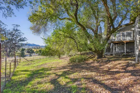 $1,075,000 | 4050 Sonoma Mountain Road, Santa Rosa, CA 95404