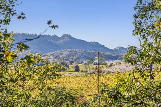 $1,075,000 | 4050 Sonoma Mountain Road, Santa Rosa, CA 95404