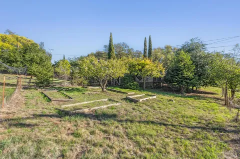 $1,075,000 | 4050 Sonoma Mountain Road, Santa Rosa, CA 95404