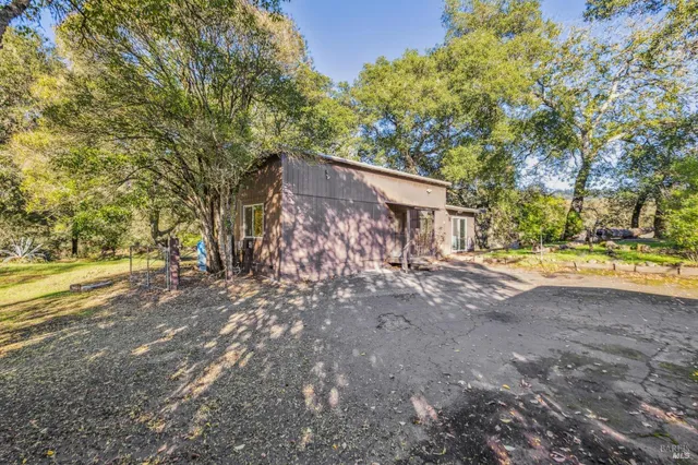 $1,075,000 | 4050 Sonoma Mountain Road, Santa Rosa, CA 95404