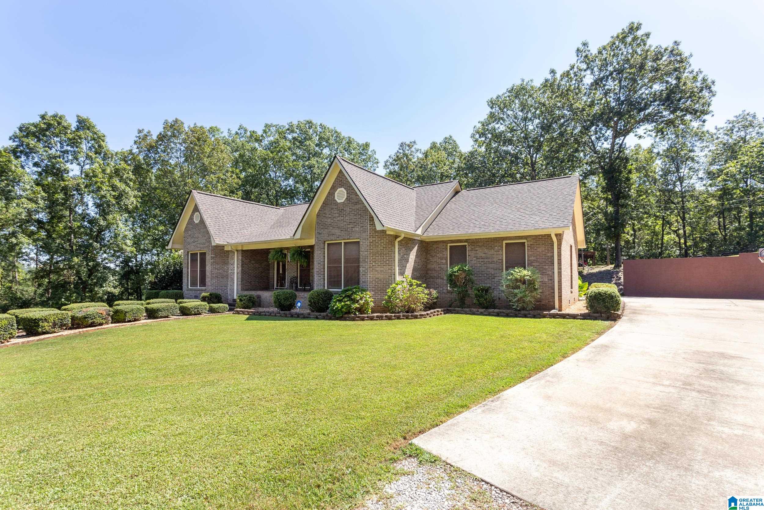 430 Blue Ridge Drive Talladega, AL 35160 - Photo 3 of 40