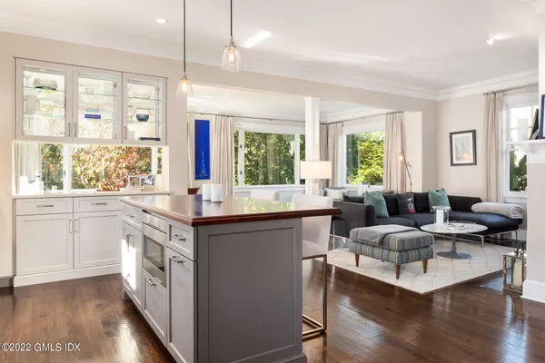 $25,000 | 155 Milbank Avenue, Greenwich, CT 06830