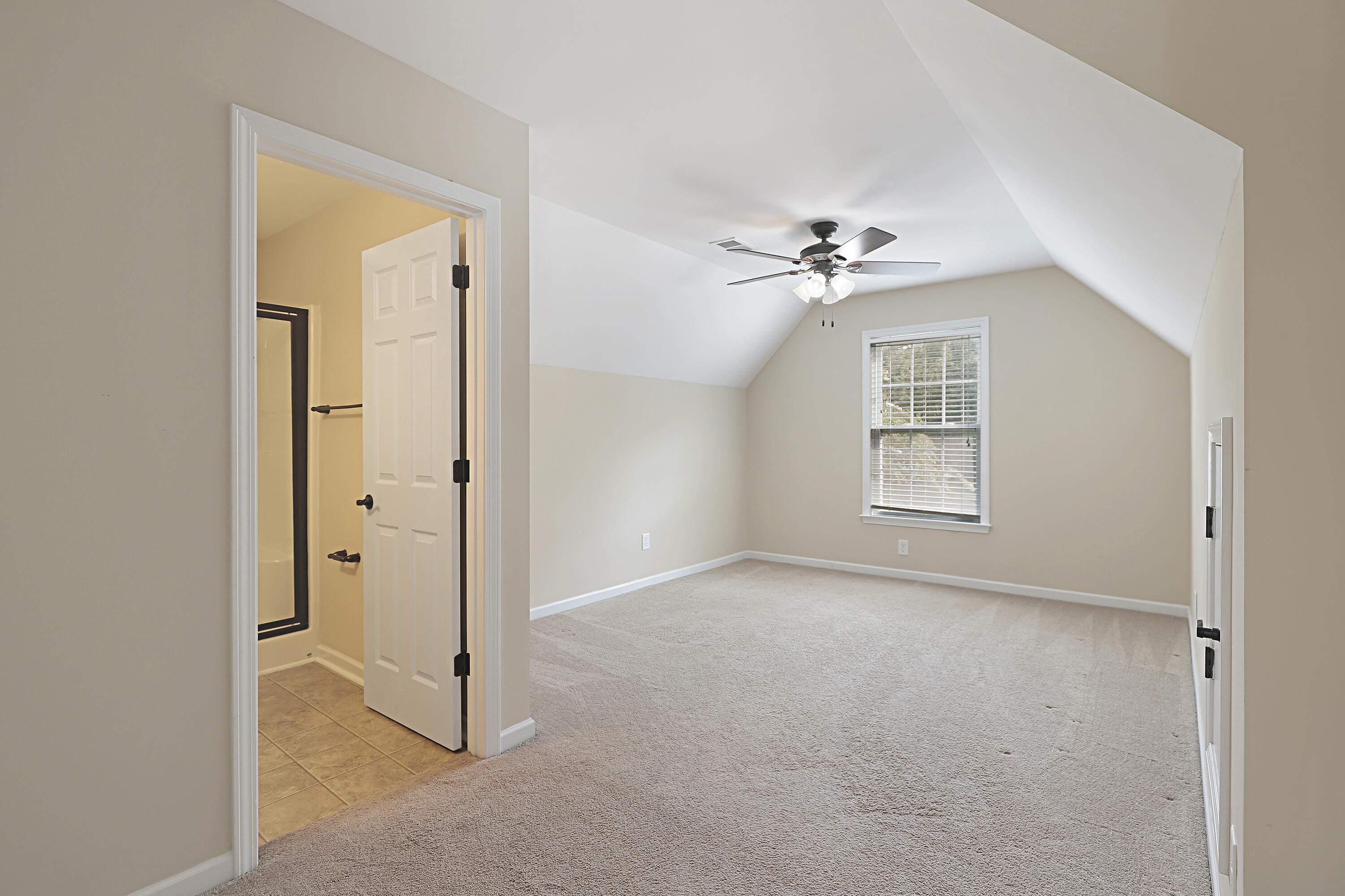 1030 Randy Kinard Lane Hanahan, SC 29410 - Photo 25 of 39 IMG_1336