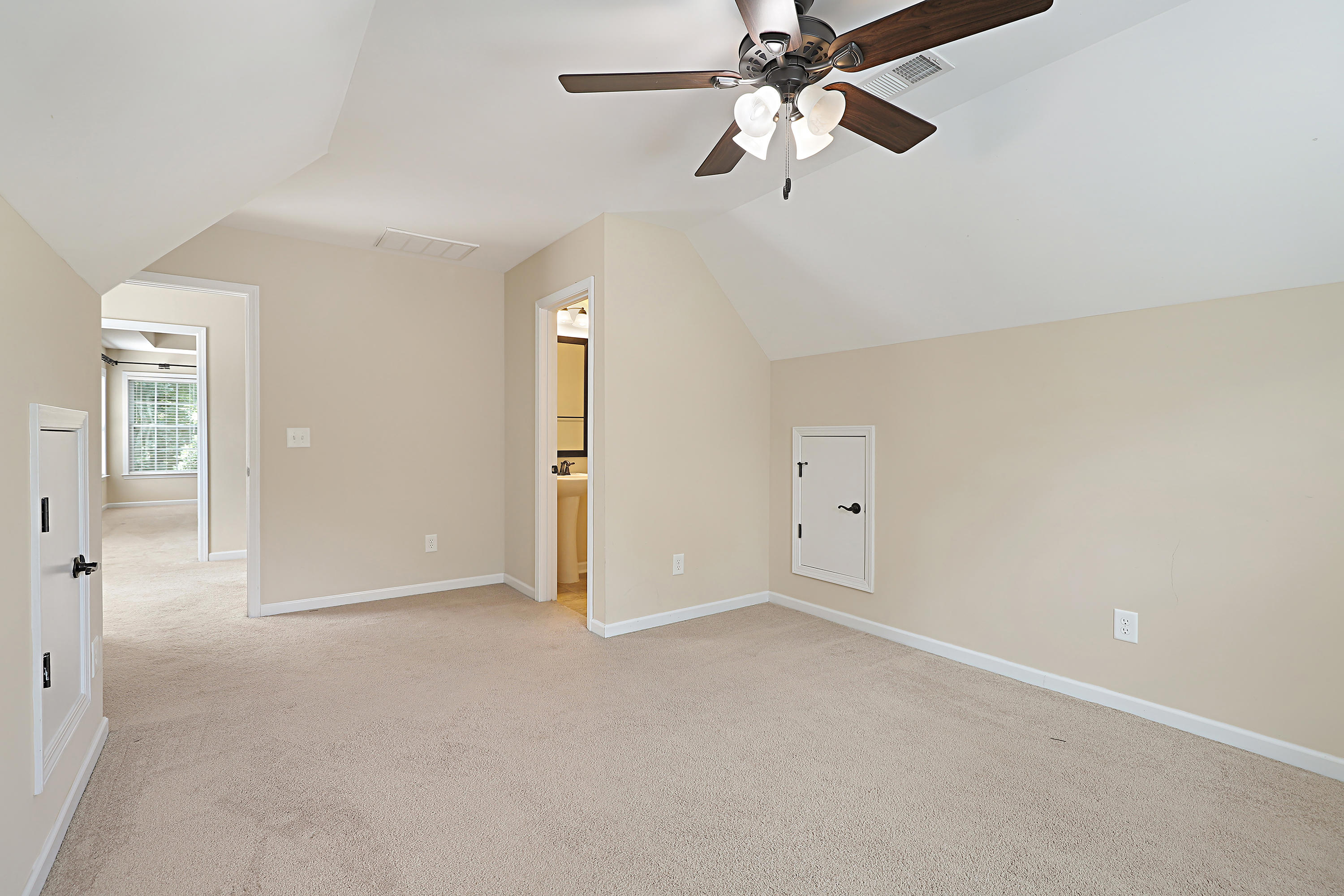 1030 Randy Kinard Lane Hanahan, SC 29410 - Photo 26 of 39 IMG_1343