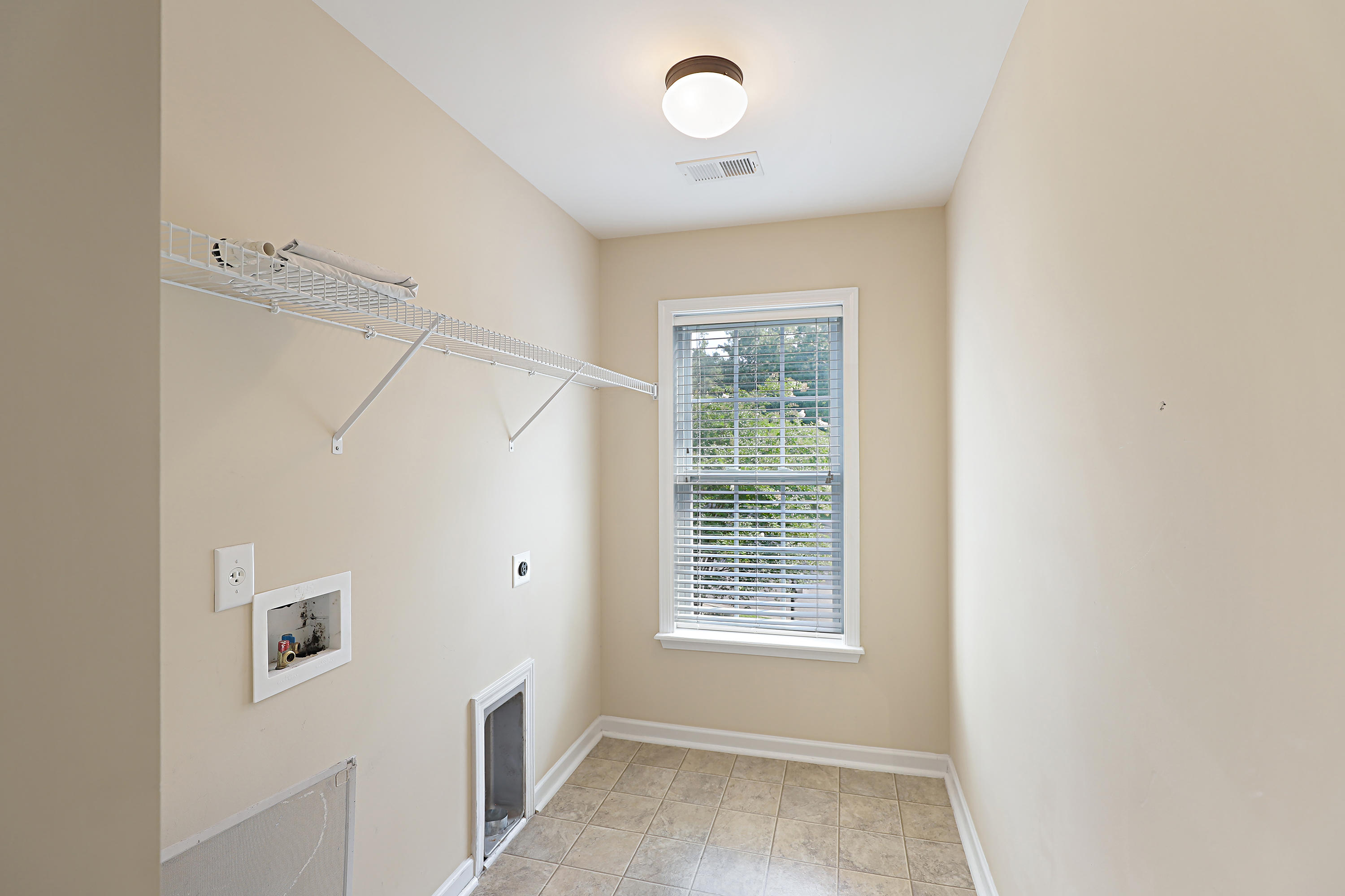 1030 Randy Kinard Lane Hanahan, SC 29410 - Photo 28 of 39 IMG_1364