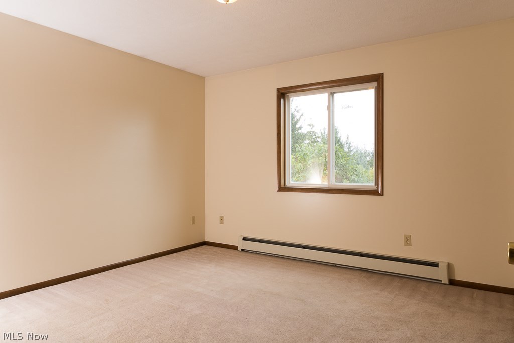 4028 Warner Road Ashtabula, OH 44004 - Photo 10 of 26 Master Bedroom