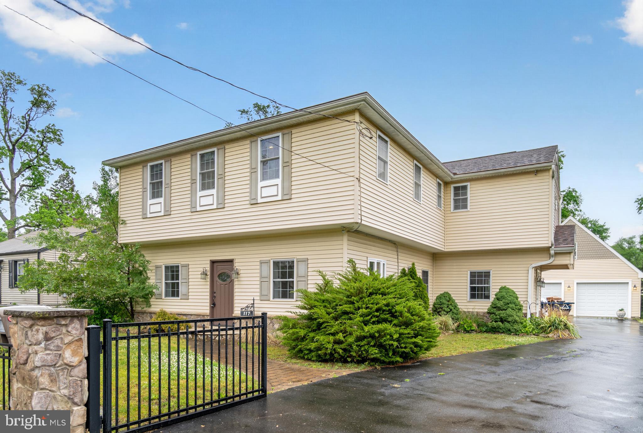 117 State Avenue Lindenwold, NJ 08021 - Photo 2 of 58 a front view of a house with a yard