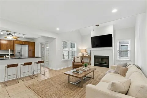 $154,500 | 1500 West Esplanade Avenue, Unit 21A, Kenner, LA 70065