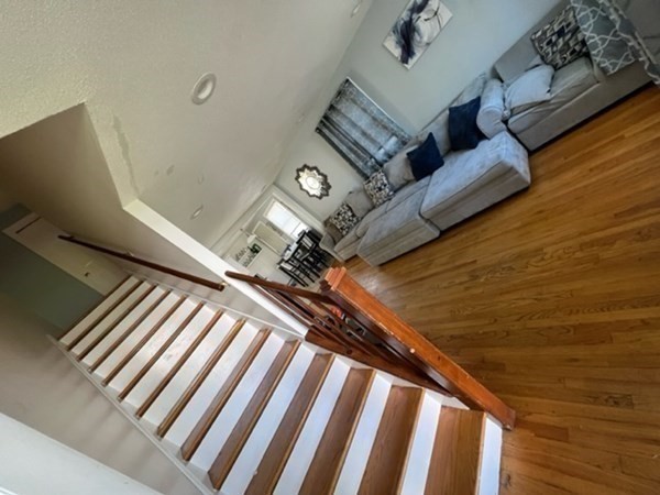 13-15 Utica Street Springfield, MA 01104 - Photo 7 of 25 Gallery Image 7
