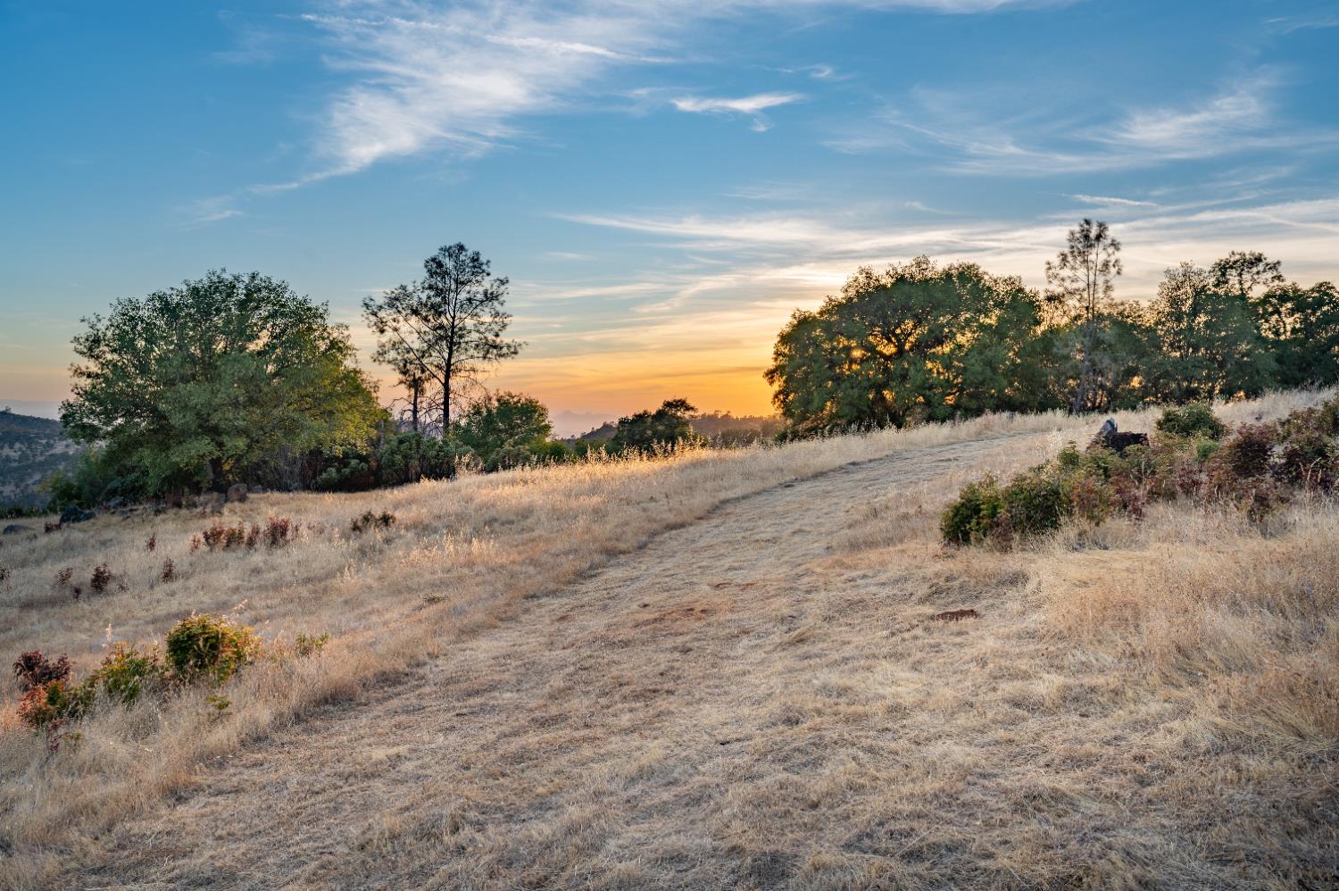 21088 Dalzell Road Smartsville, CA 95977 - Photo 20 of 36 a view of ocean view with beach