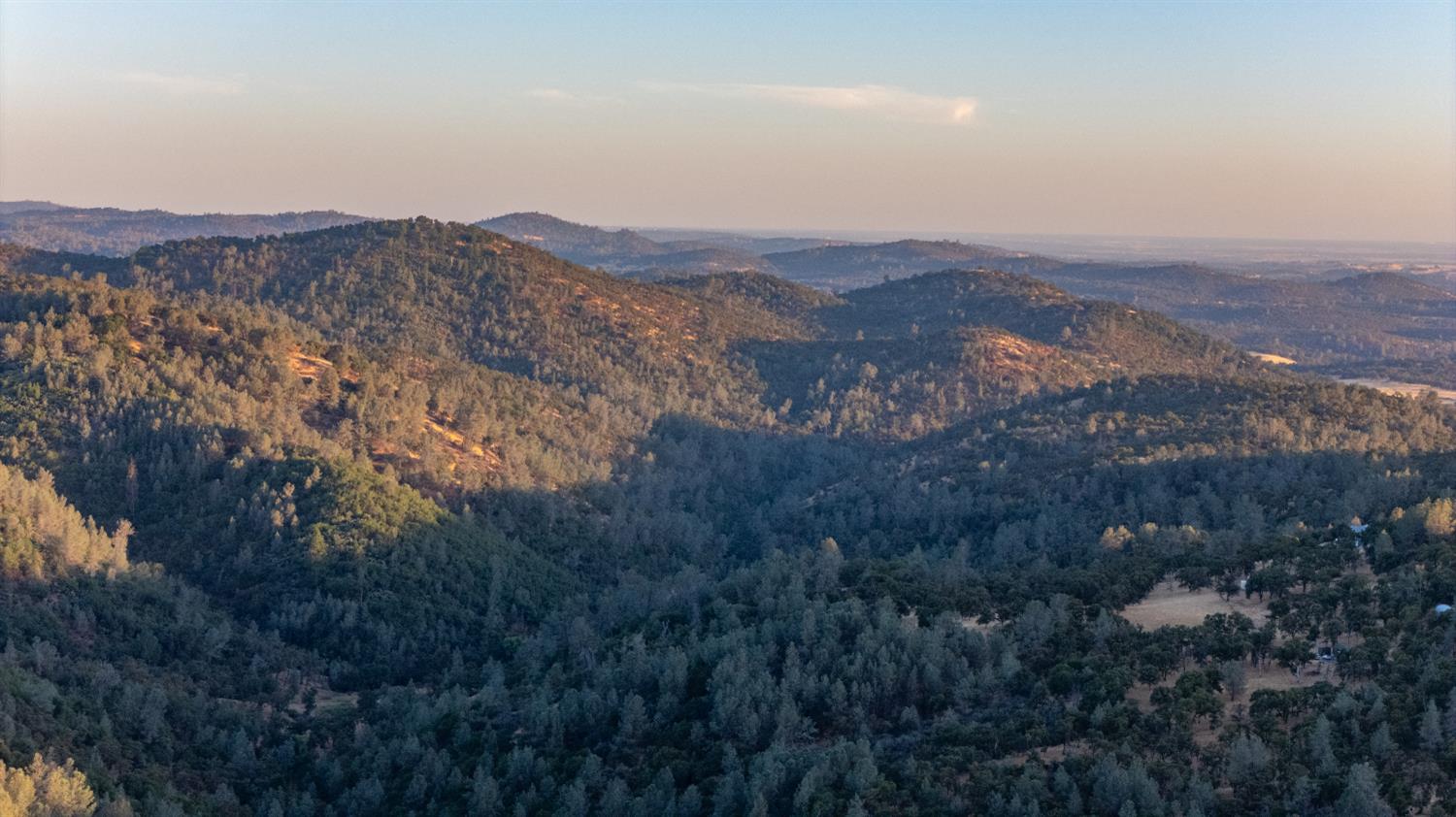 21088 Dalzell Road Smartsville, CA 95977 - Photo 31 of 36 a view of a city