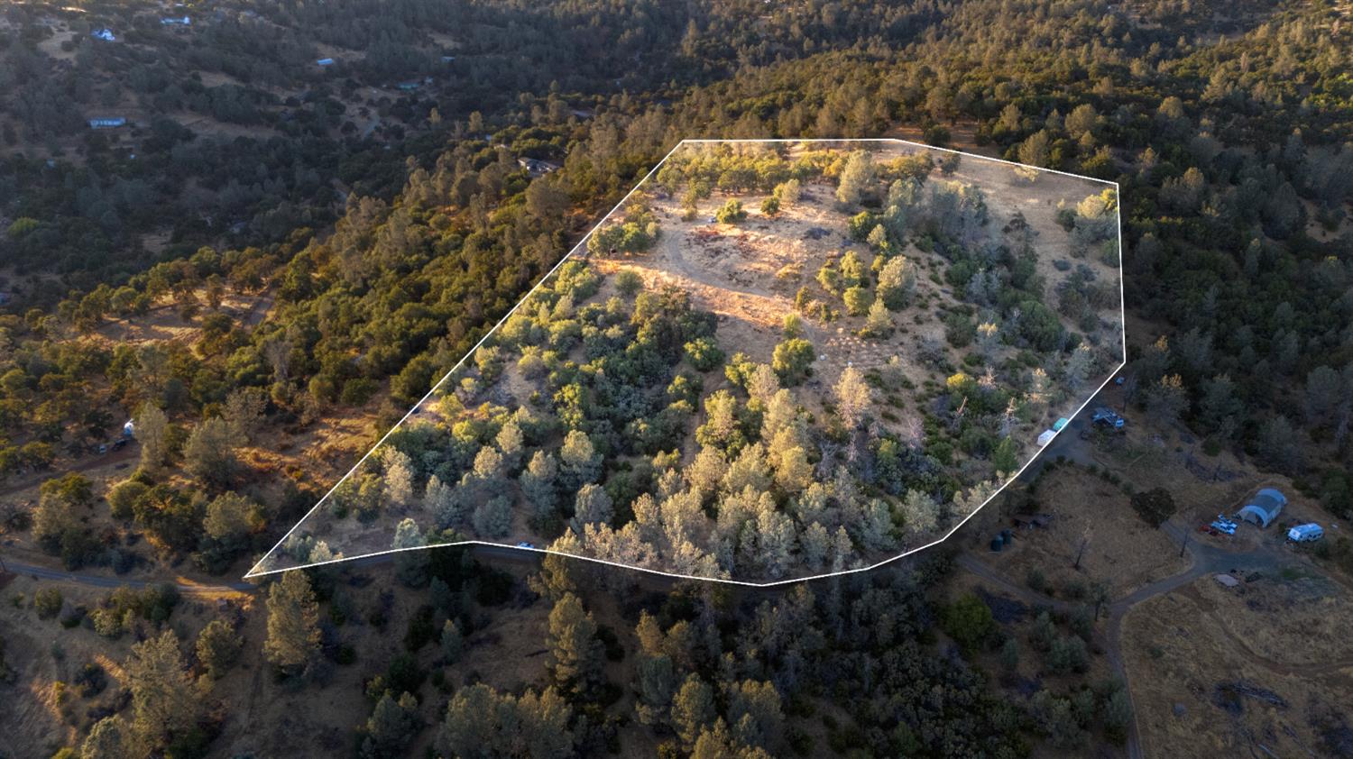 21088 Dalzell Road Smartsville, CA 95977 - Photo 35 of 36 a view of terrace