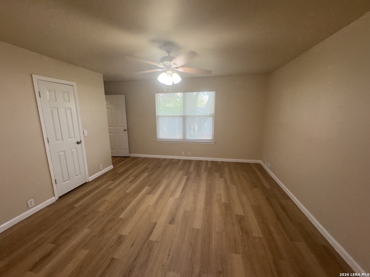 927 Rustling Cove San Antonio, TX 78251 - Photo 13 of 22