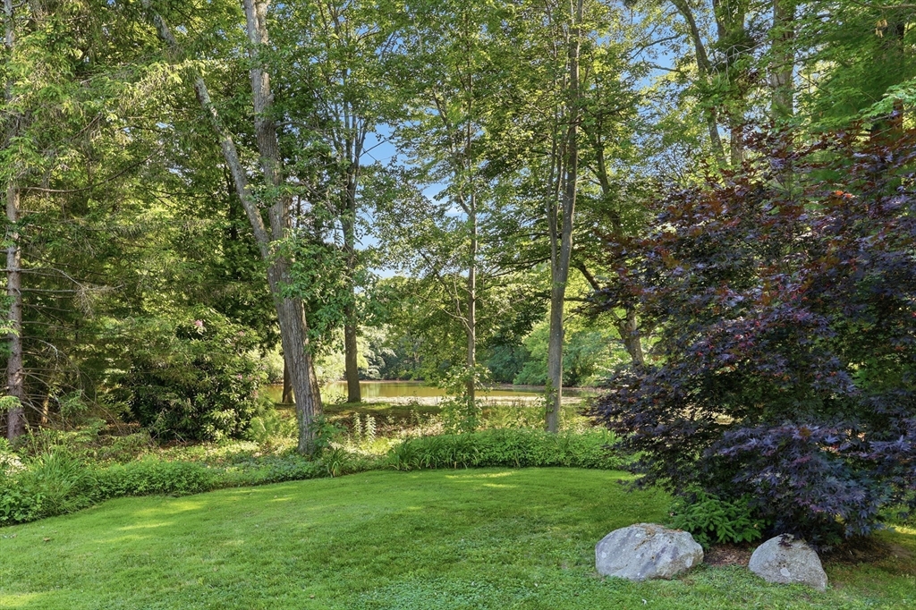 6 Oakmount Circle Lexington, MA 02420 - Photo 2 of 30