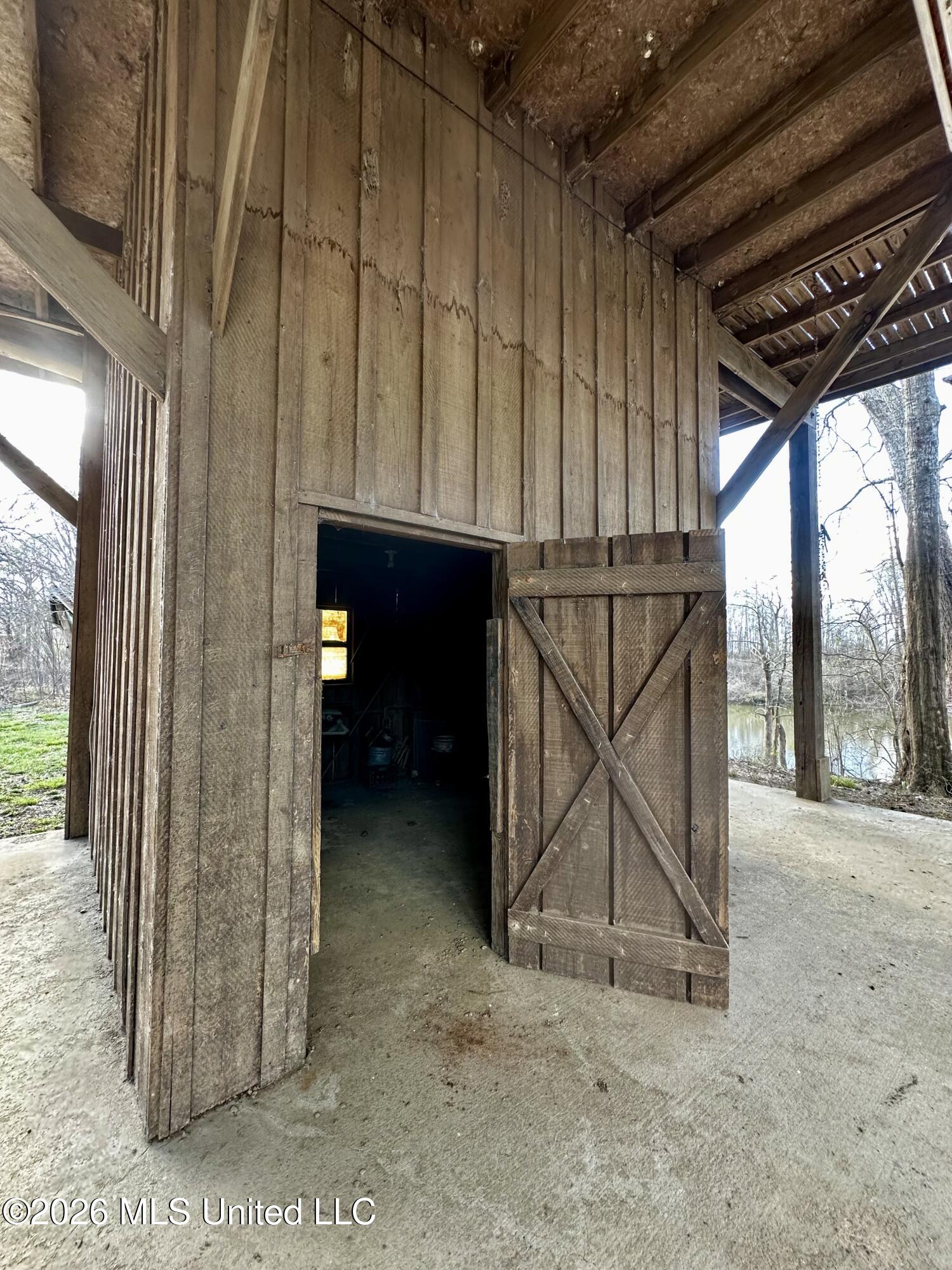 6545 Lake Mary Road Woodville, MS 39669 - Photo 5 of 25 IMG_9765