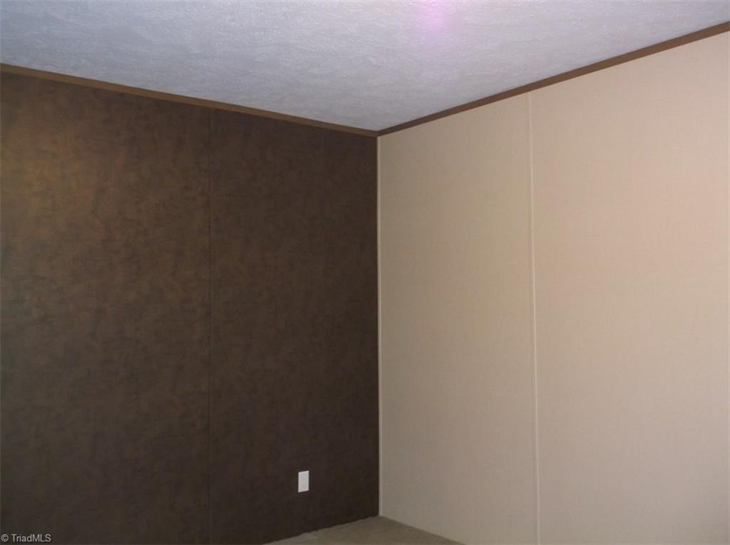 1063 County Home Road Reidsville, NC 27320 - Photo 9 of 22 Gallery Image 9