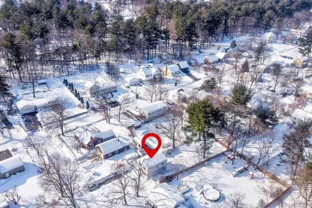 a picture of a city view