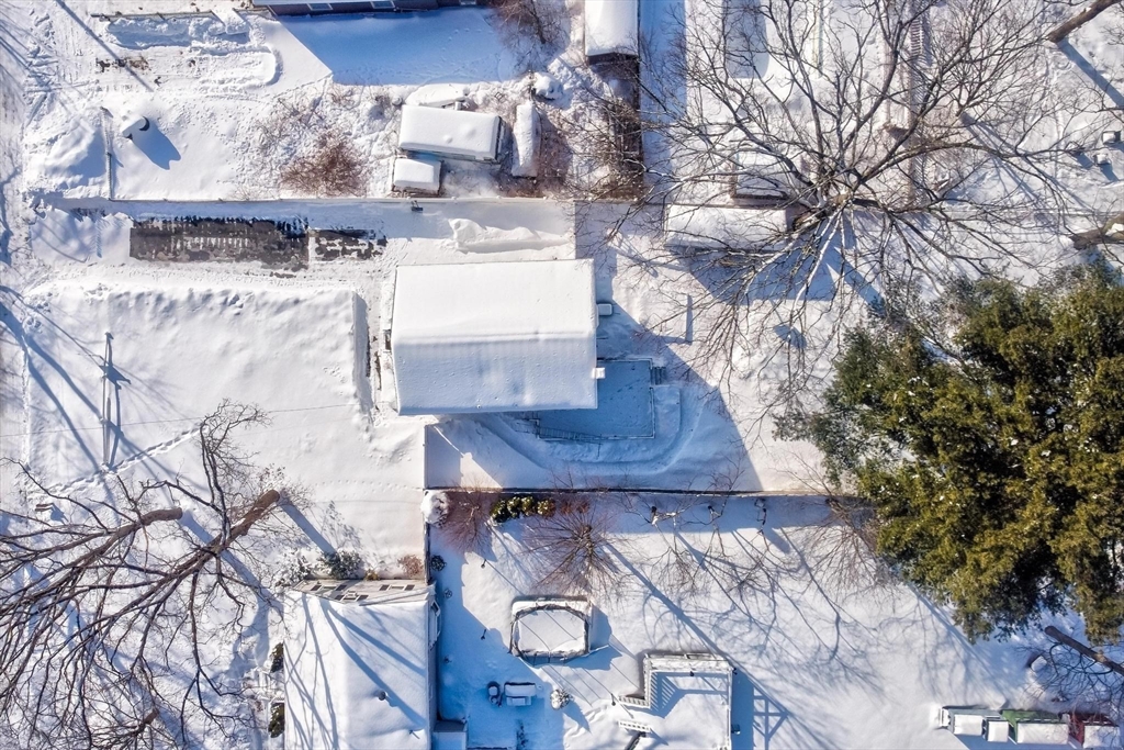 15 Primrose Road Billerica, MA 01821 - Photo 39 of 42 Gallery Image 39