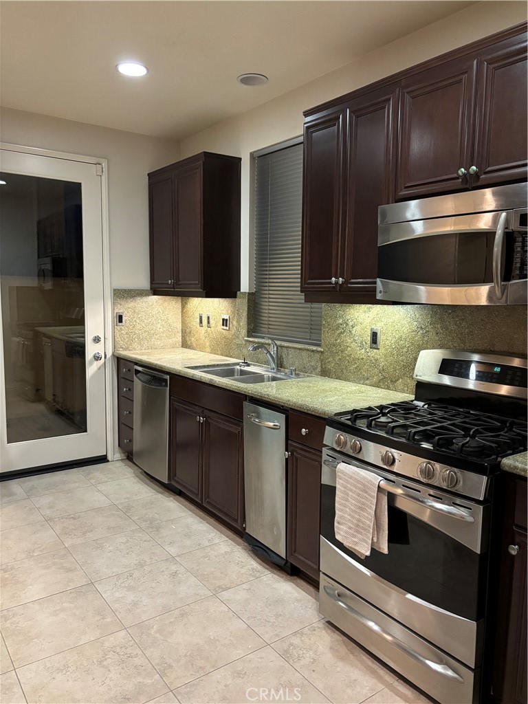 20387 Pienza Lane Porter Ranch, CA 91326 - Photo 2 of 5