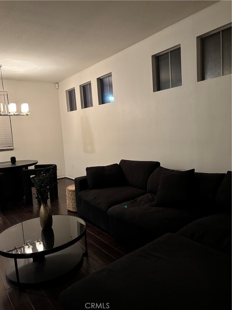 20387 Pienza Lane Porter Ranch, CA 91326 - Photo 4 of 5