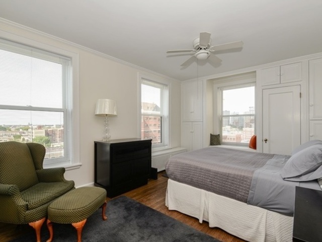 3100 North Sheridan Road, Unit 10A Chicago, IL 60657 - Photo 13 of 20