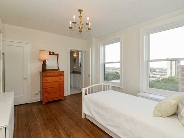 3100 North Sheridan Road, Unit 10A Chicago, IL 60657 - Photo 17 of 20