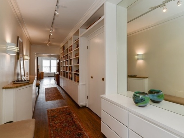 3100 North Sheridan Road, Unit 10A Chicago, IL 60657 - Photo 5 of 20