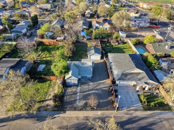 $394,000 | 3813 23rd Avenue, Sacramento, CA 95820