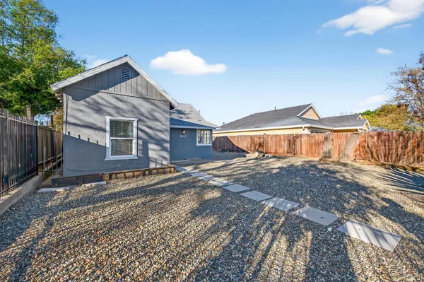 $394,000 | 3813 23rd Avenue, Sacramento, CA 95820