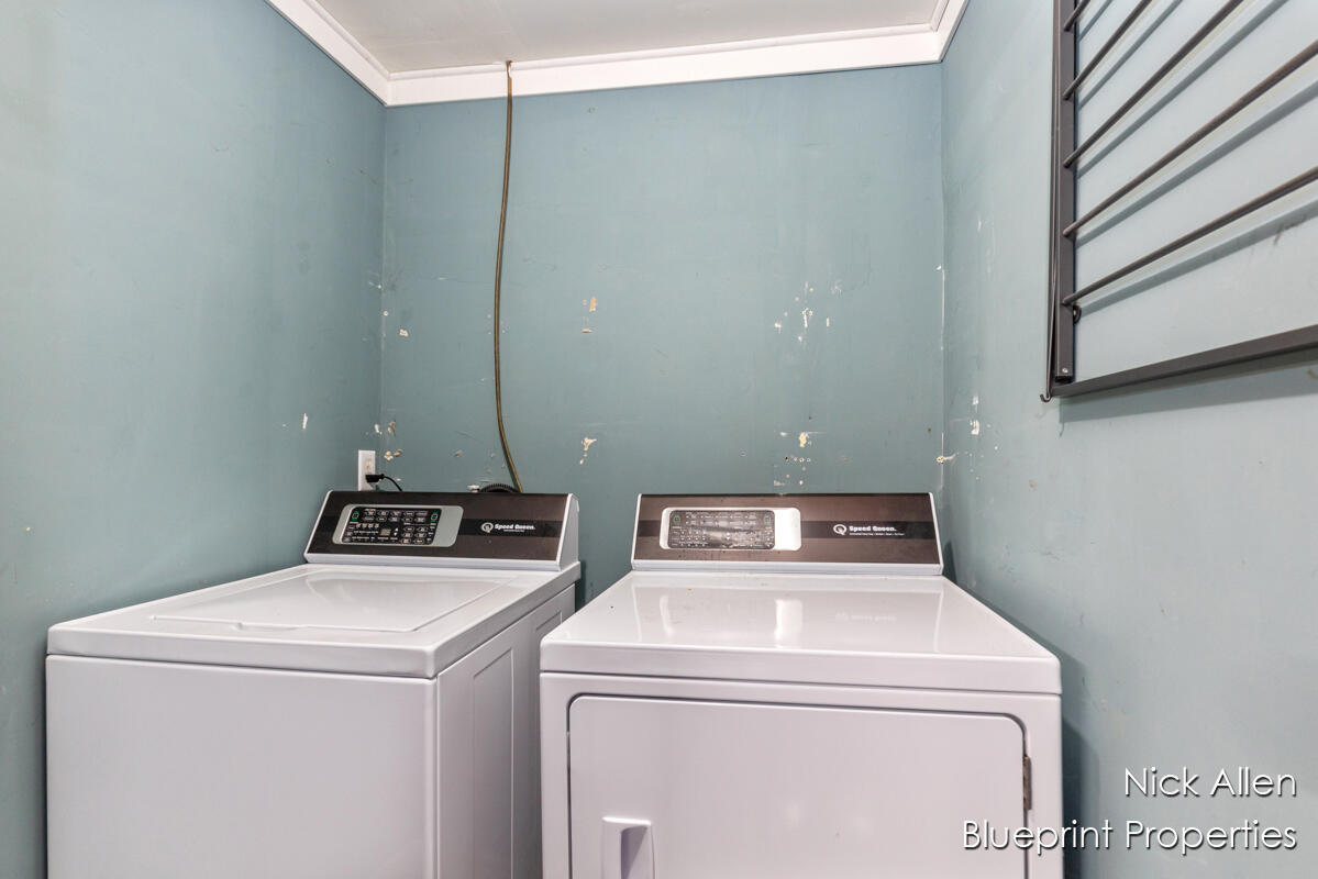 510 West Oak Ridge Greenville, MI 48838 - Photo 10 of 25 IMG_1009